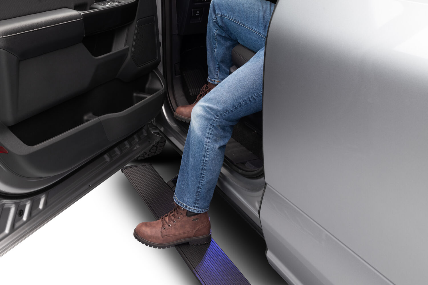 PowerStep Electric PlugNPlay System For 24-26 Ford Ranger AMP Research